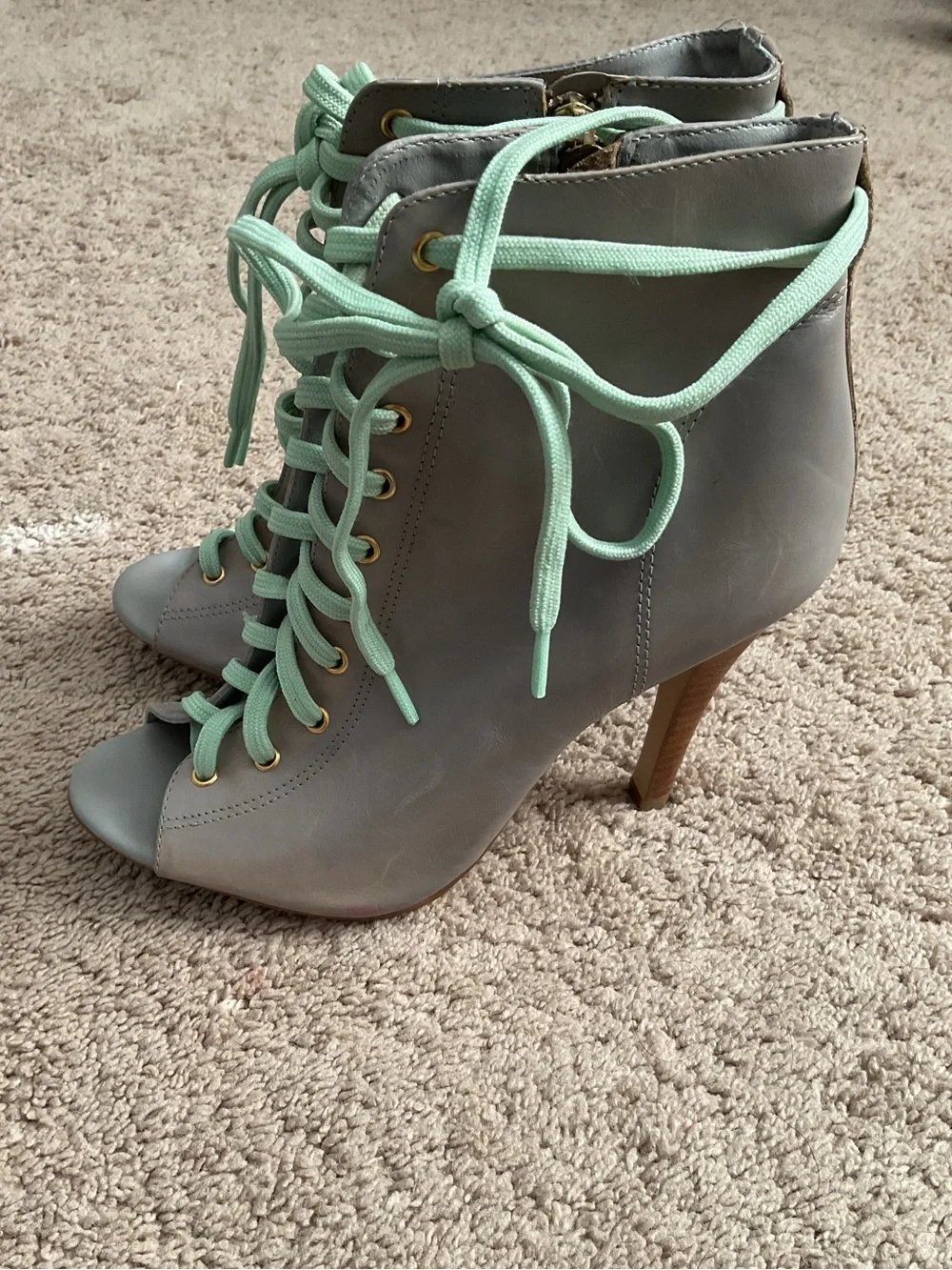 Aldo peep toe
